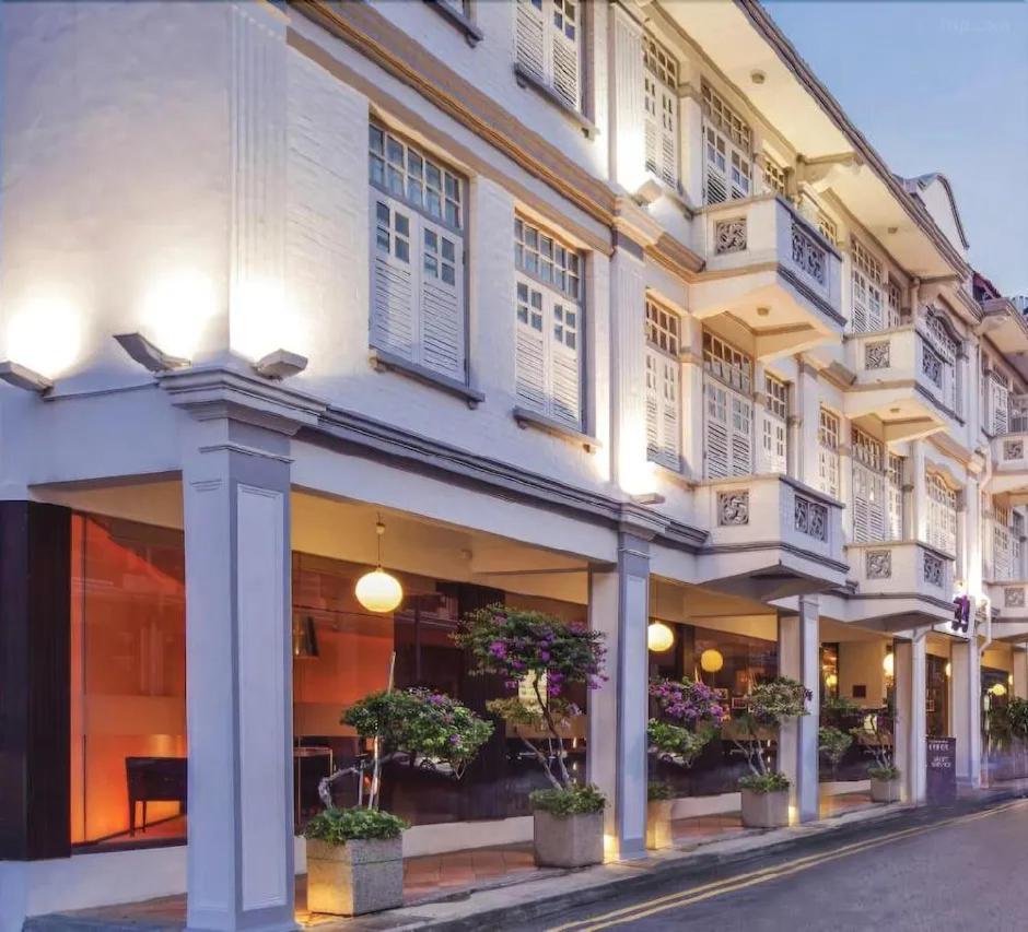 A Chinatown- Newly Renovated