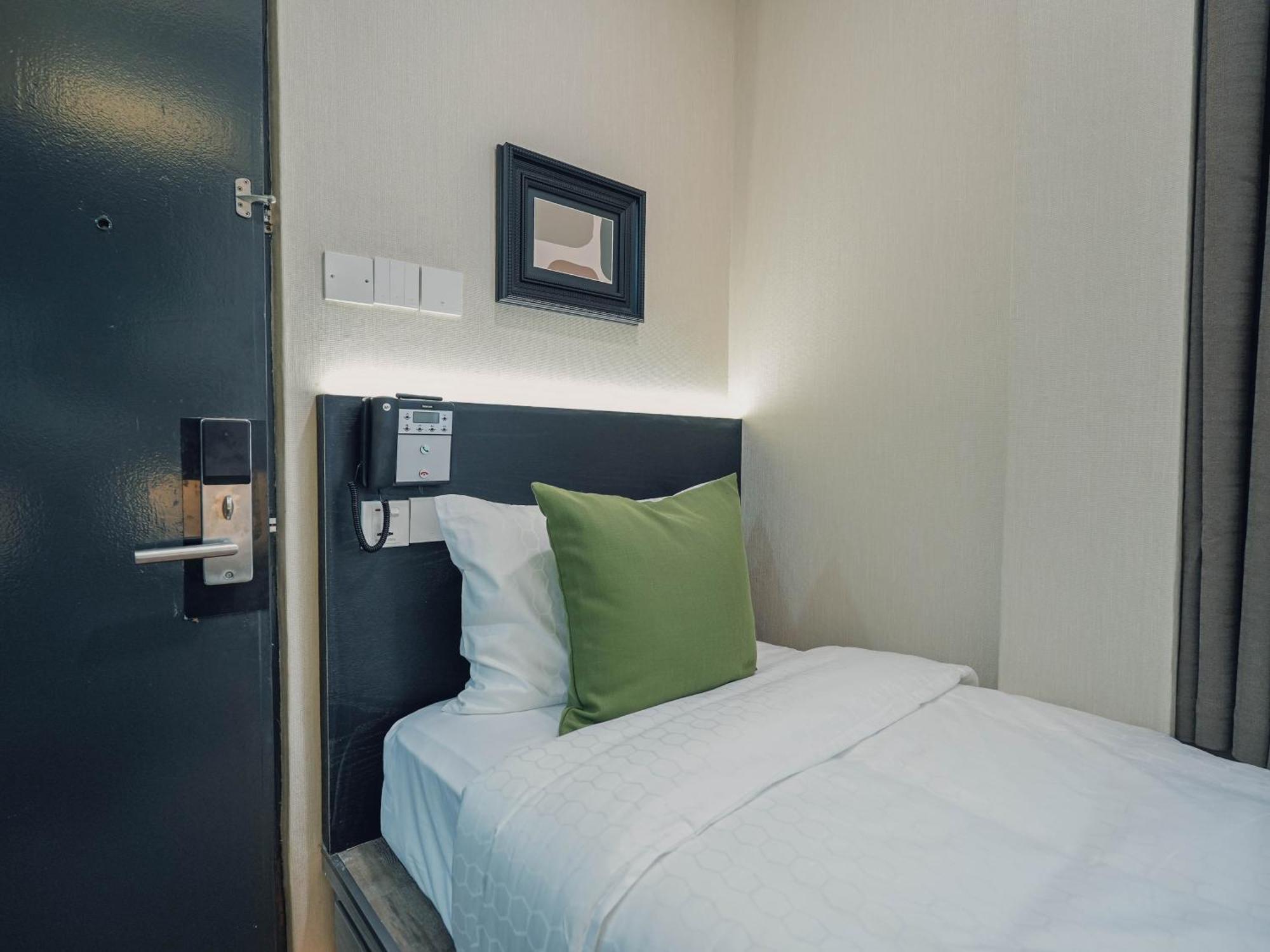 Hotel A Chinatown- Newly Renovated
