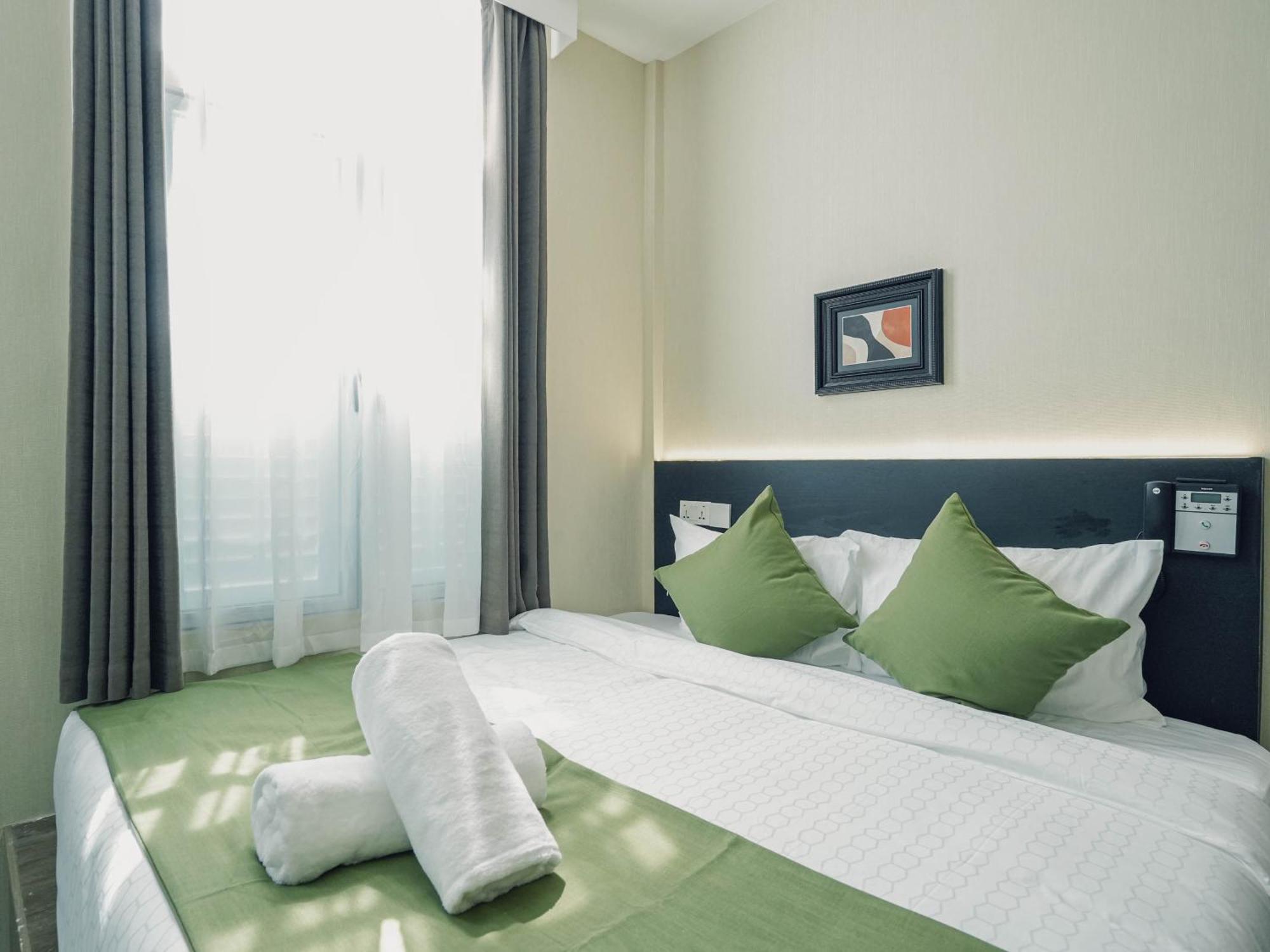 Hotel A Chinatown- Newly Renovated