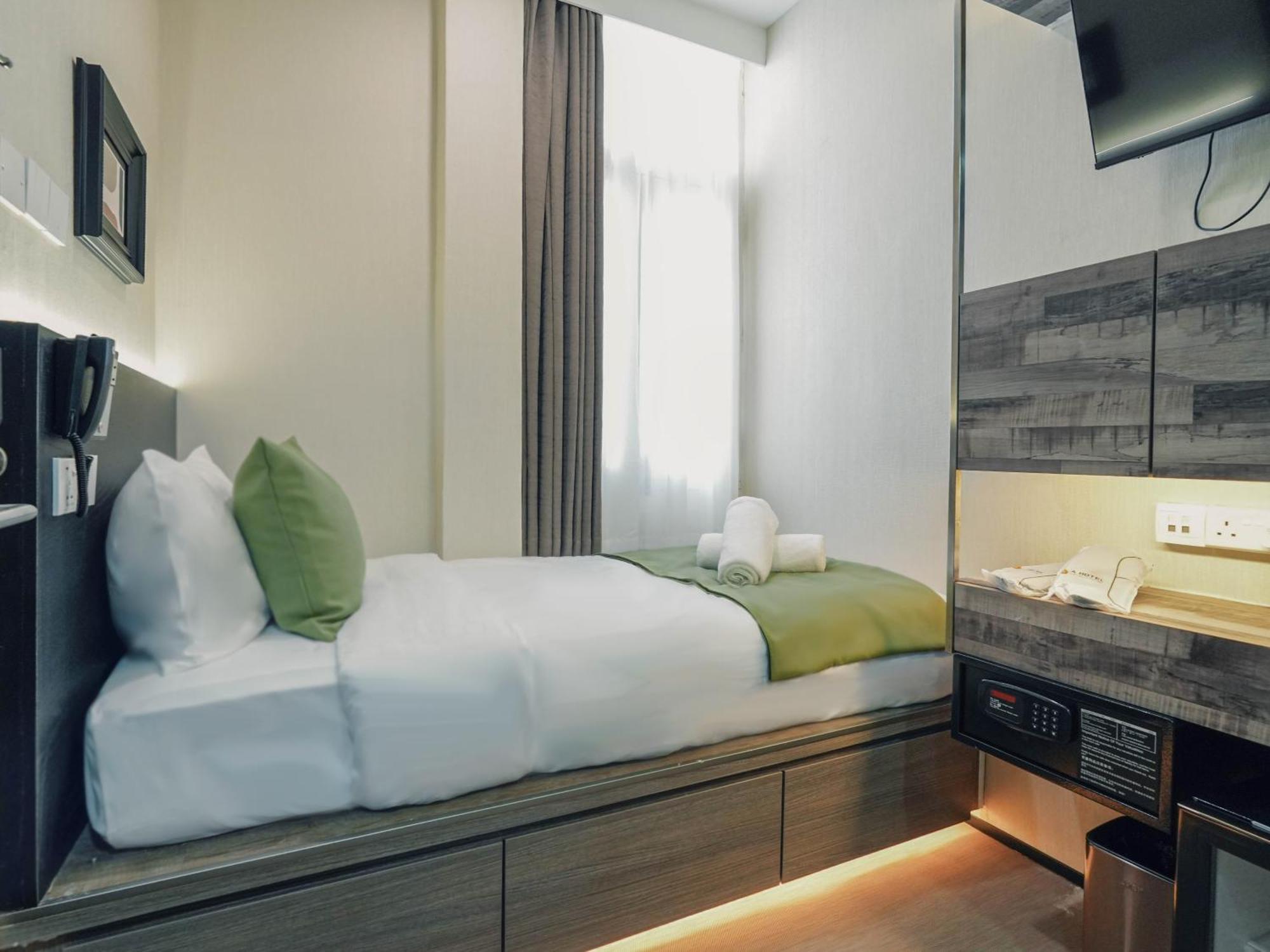A Chinatown- Newly Renovated Hotel Singapore