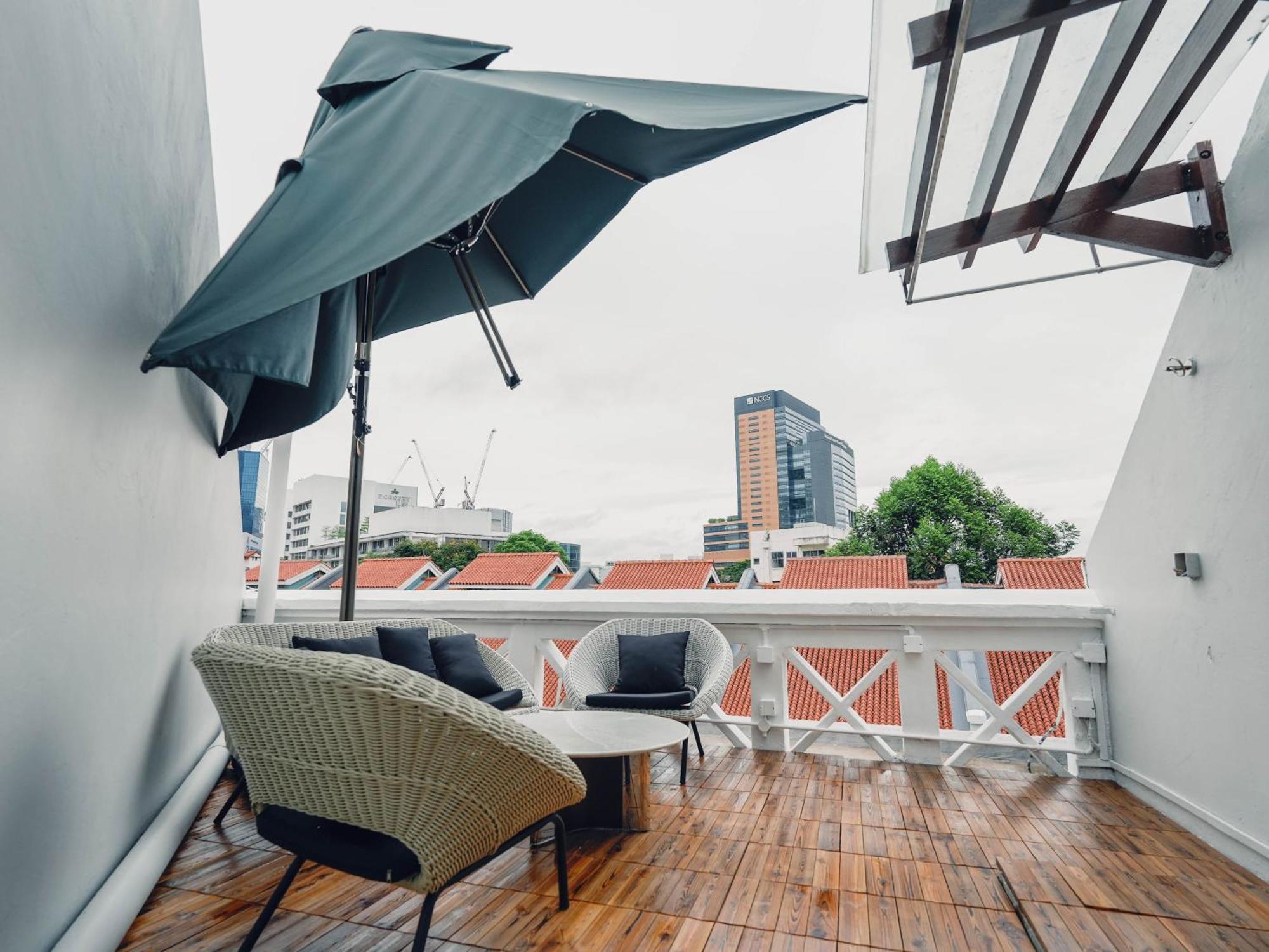Hotel A Chinatown- Newly Renovated
